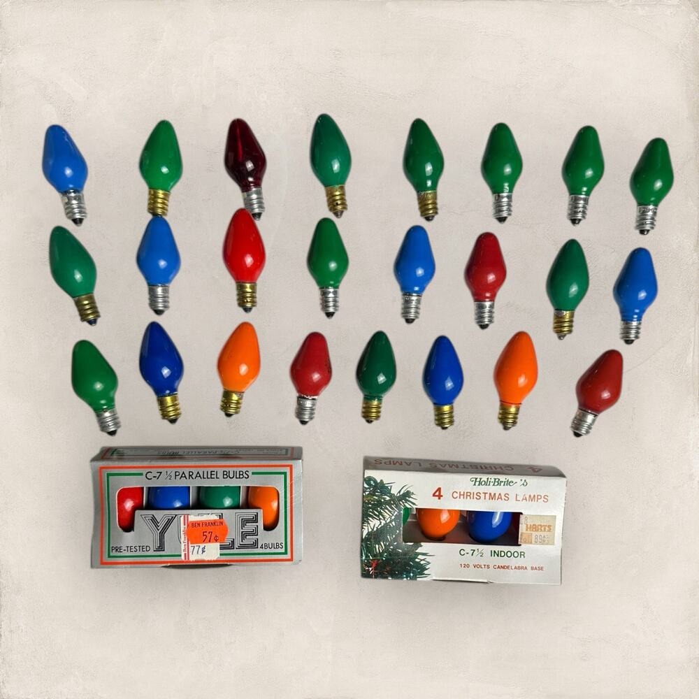Vintage Christmas Tree Lamp light bulbs blue green orange Red c 7 1/2 lot 32
